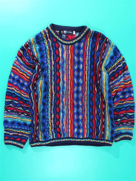 coogi sweater xl.